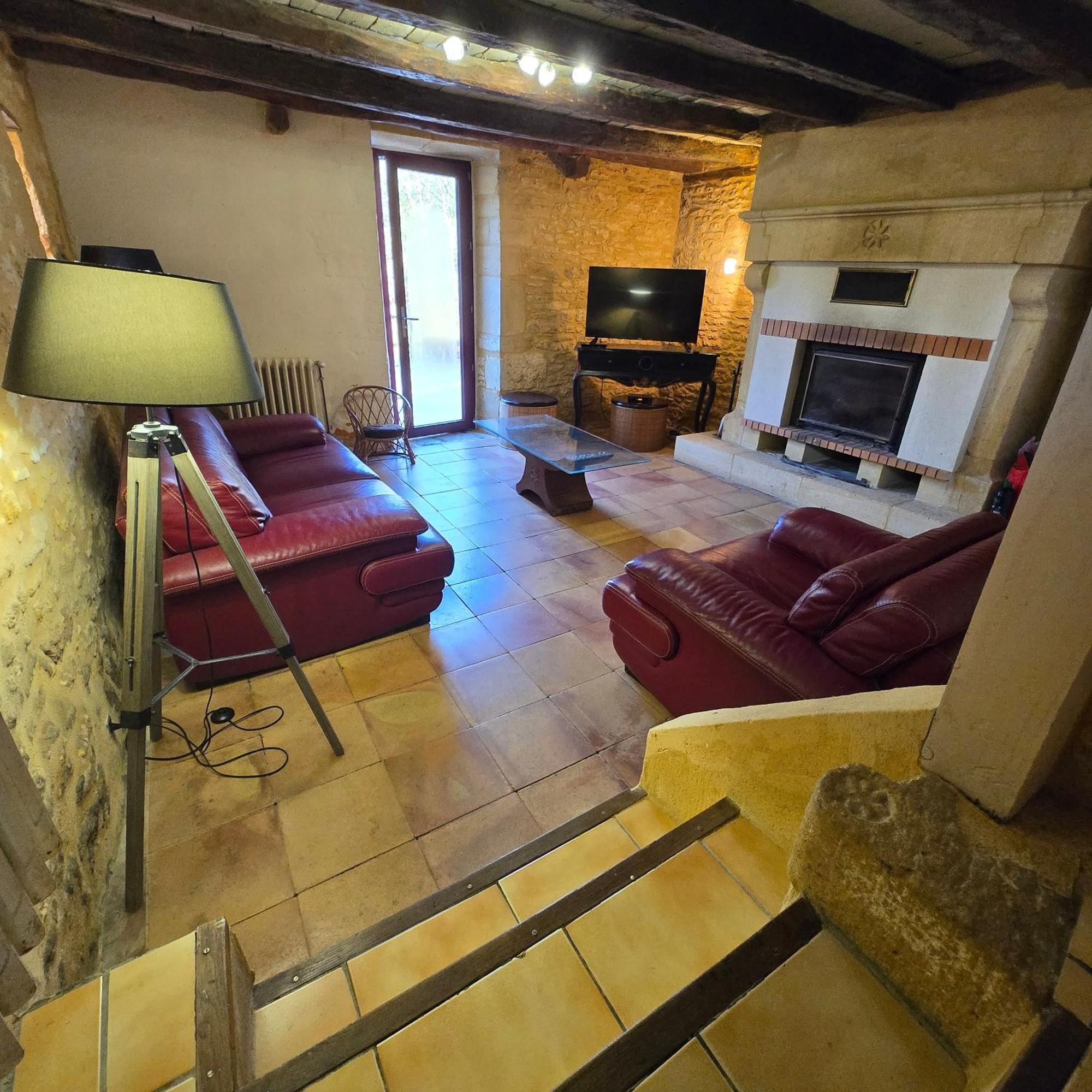 Gite Les Combes Montignac Lascaux Bagian luar foto