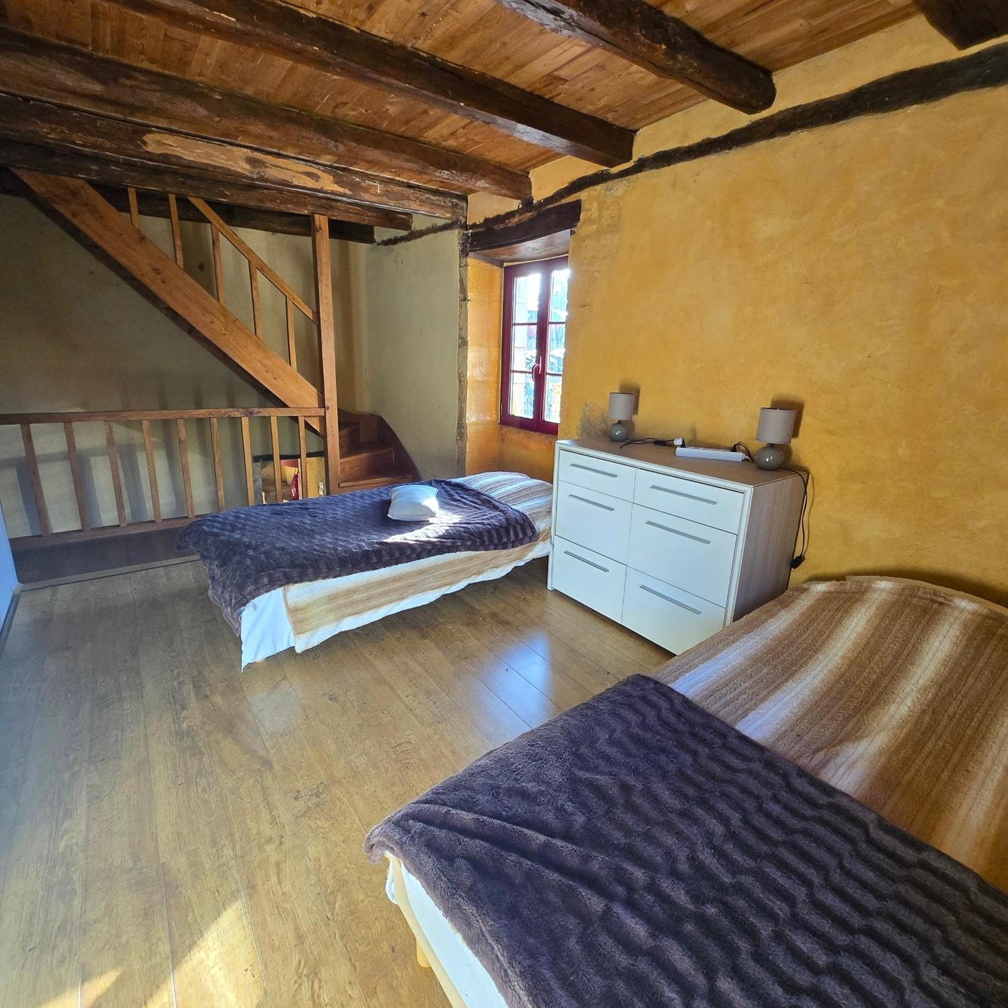 Gite Les Combes Montignac Lascaux Bagian luar foto